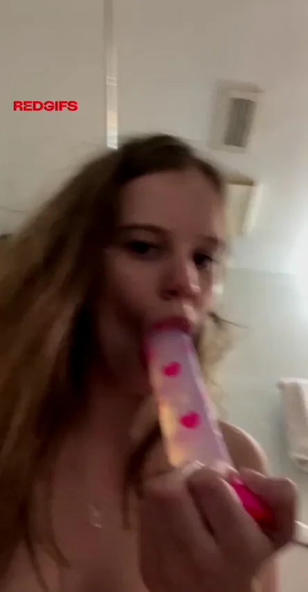 Sending my nudes to the first 76 horny men who say yes below