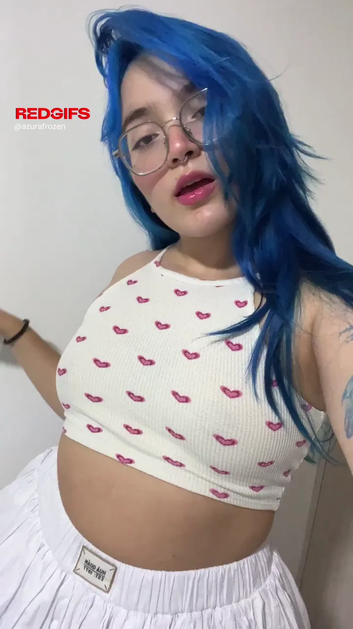 Blue-Haired Gamer Slut's Wild Ahegao Tongue 😛💙✨