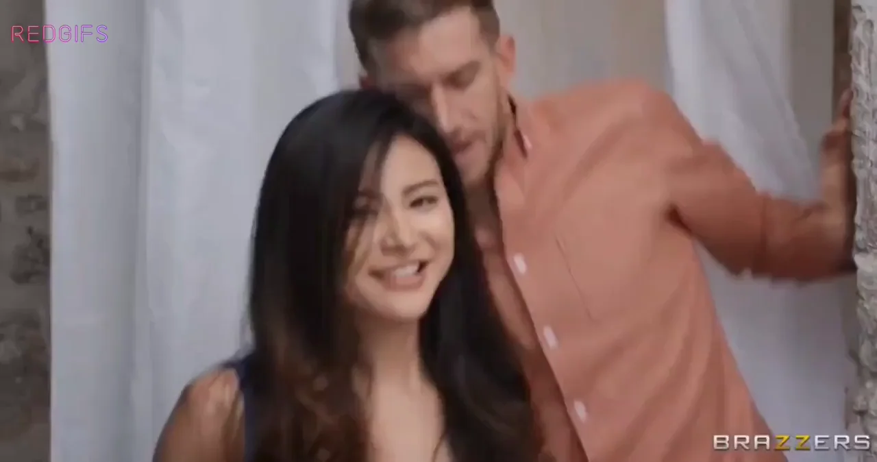 Rae got railed so good in this scene
