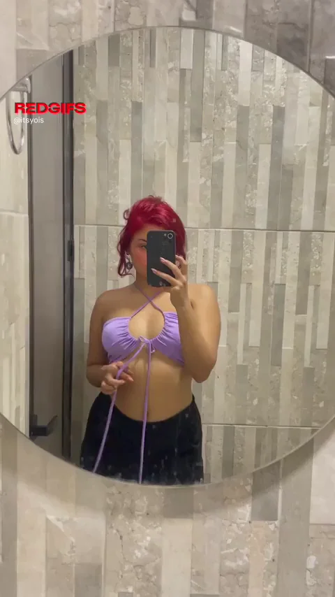Wanna Squeeze My Perky Tits? 😈💦