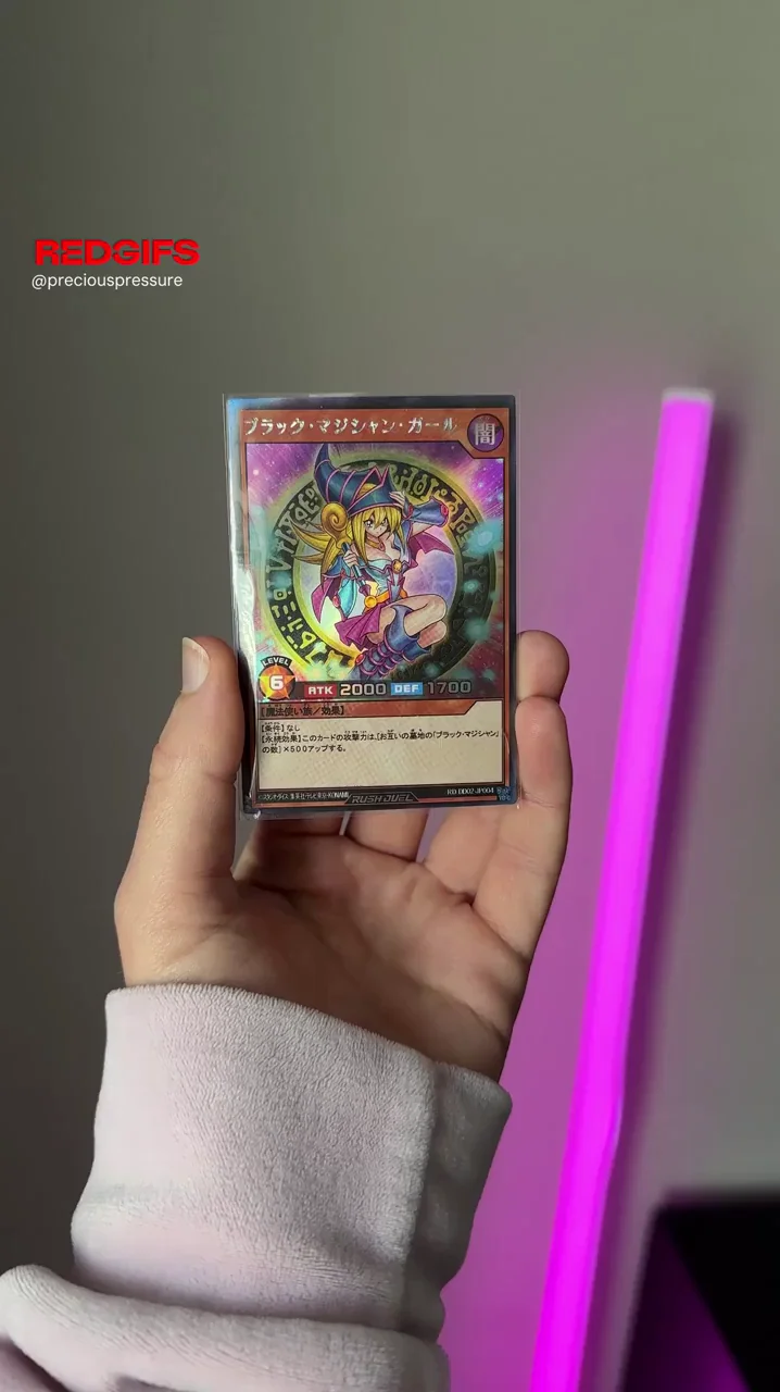 Summoning Dark Magician Girl