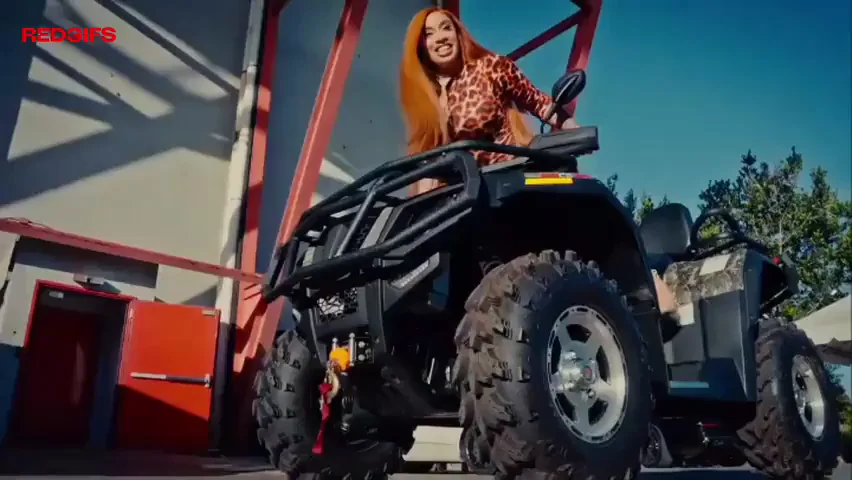 Booty Vixens Gangbang ATV Ride 🍑🍆💦