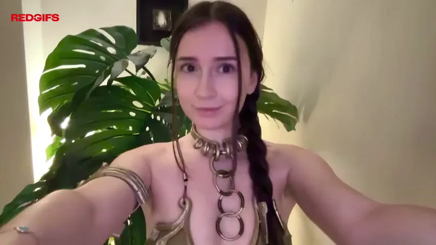 Princess Leia Slave Bikini Try-On: Petite Teen Slut Shows Off Her Wet Pussy! 🔥👙