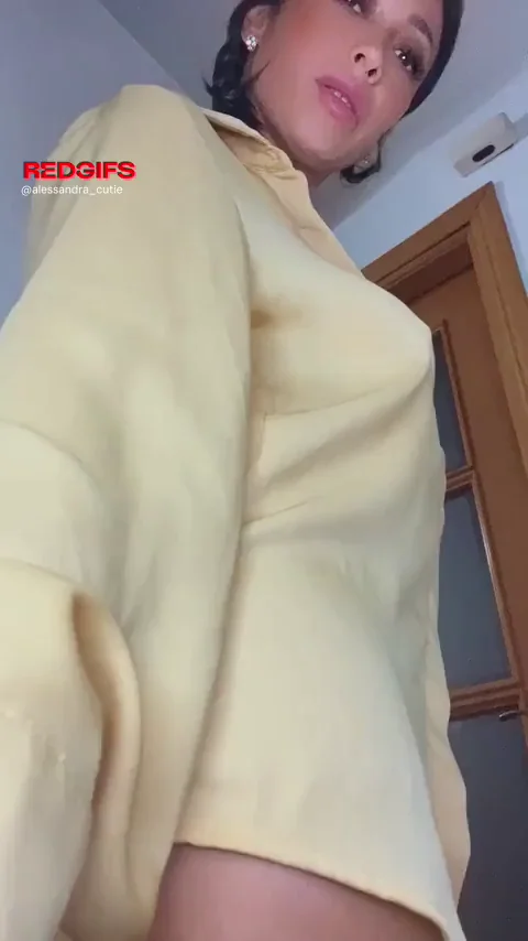 Do Daddies Over 40 Crave My Thick Latina Ass? 🍑🔥