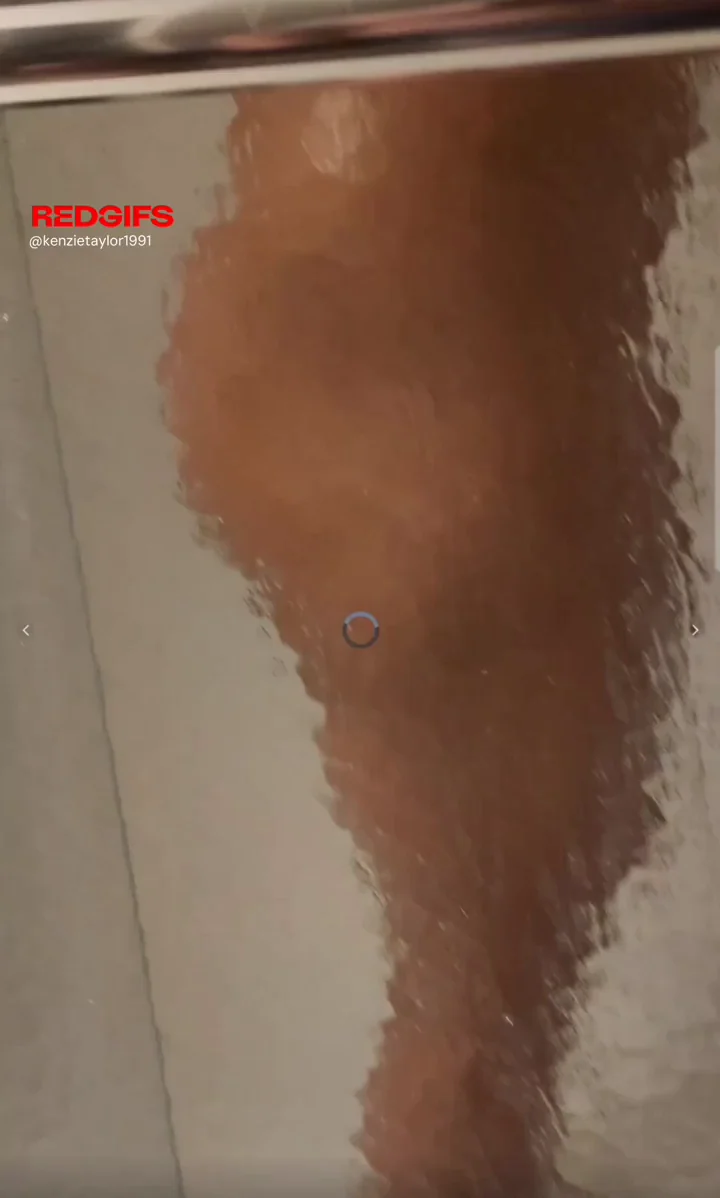 Shower Slut's Epic Ass Worship: Thick Curves Dripping Wet
