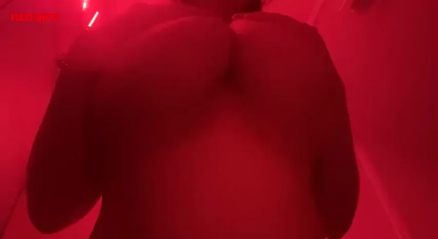 do you like my gfs big tits?