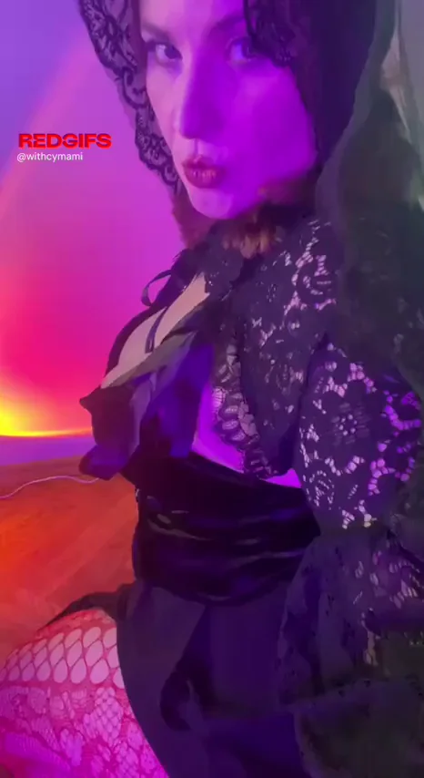 Witchymammi tease ❤
