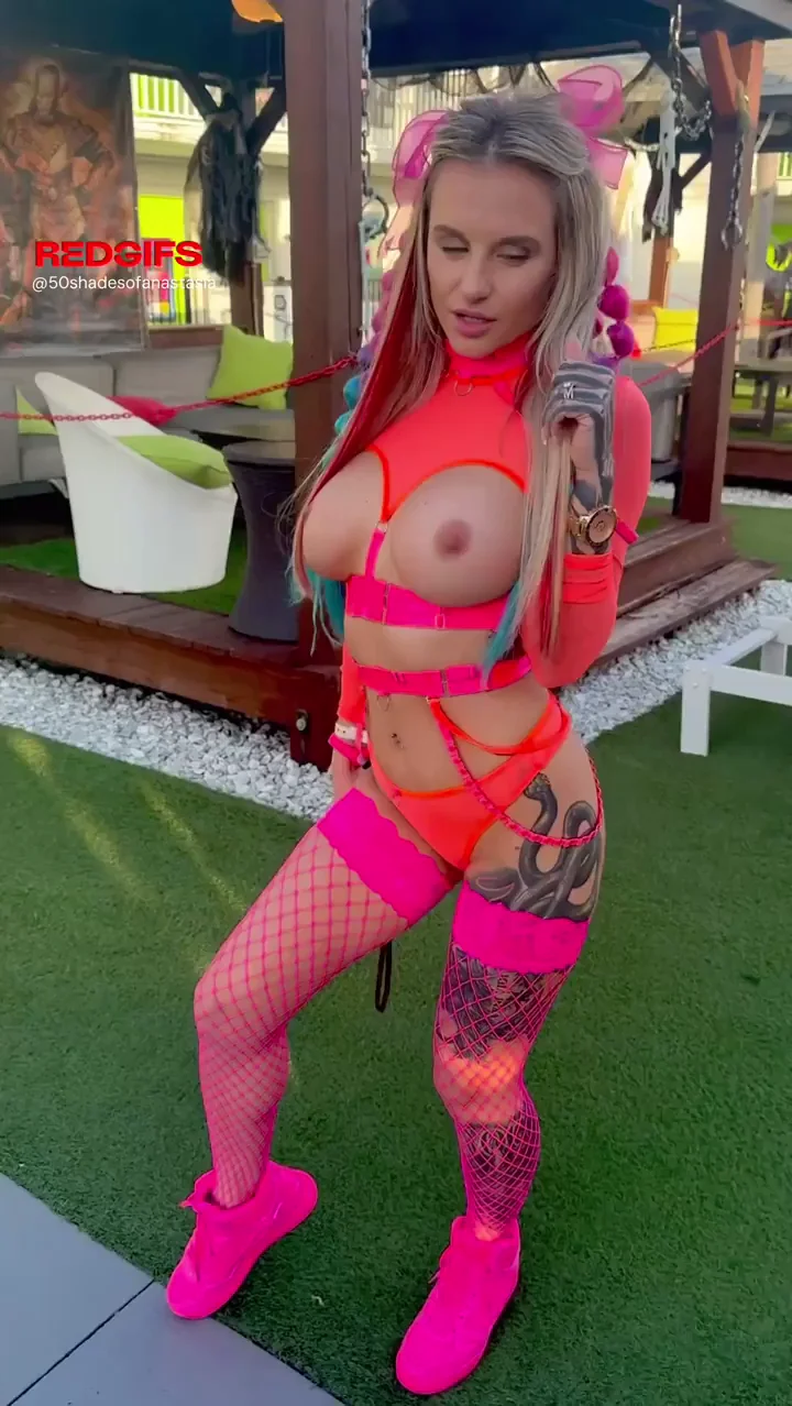 💖 Perfect Fit for Her Massive Bolted-On Tits 🍼🍑
