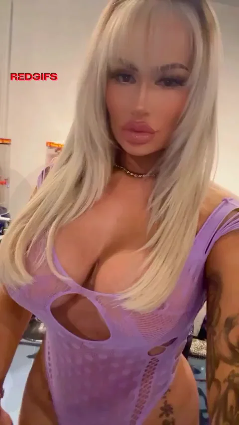 🍒 Bolt-On Tits Begging for Your Hungry Mouth 😛