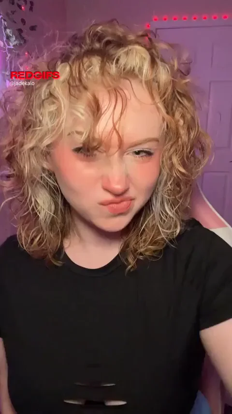 Fuck, the way you groan when you’re between my tits, do it again