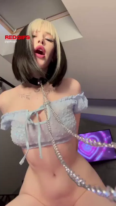 We need to explain to everyone that sex with a collar and a leash is the best.