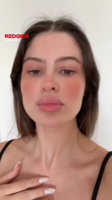 🔥 College Slut's Massive Titties You'll Goon Over 😍🍈🍈