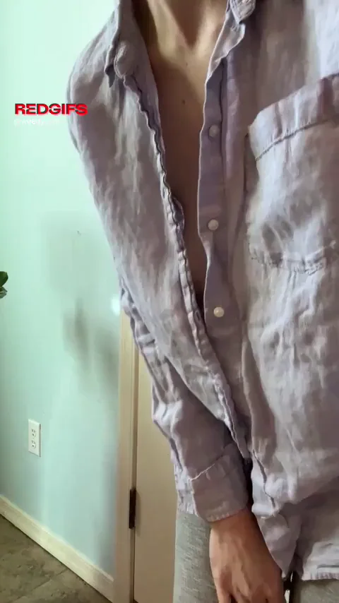 I love cozy season in comfy shirts