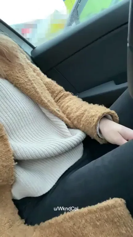 🚗 First Time Flashing My Juicy Tits in Supermarket Parking Lot 😈 [F]
