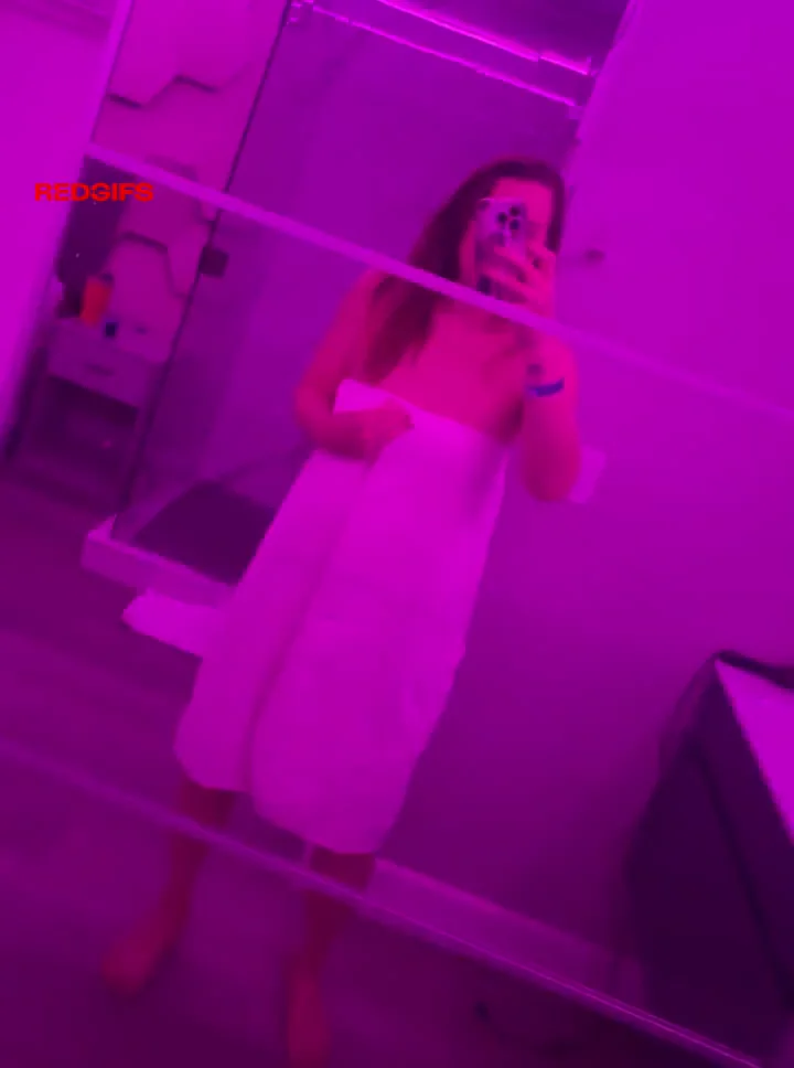The lighting will make it look bigger.