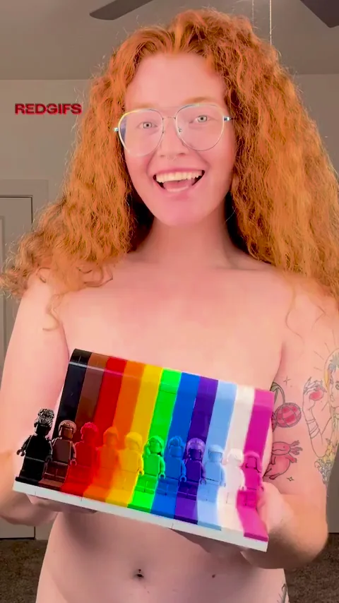 🔴 Nerdy Redhead Slut's Color Tease: Pick Red for My Juicy Tits! 😈