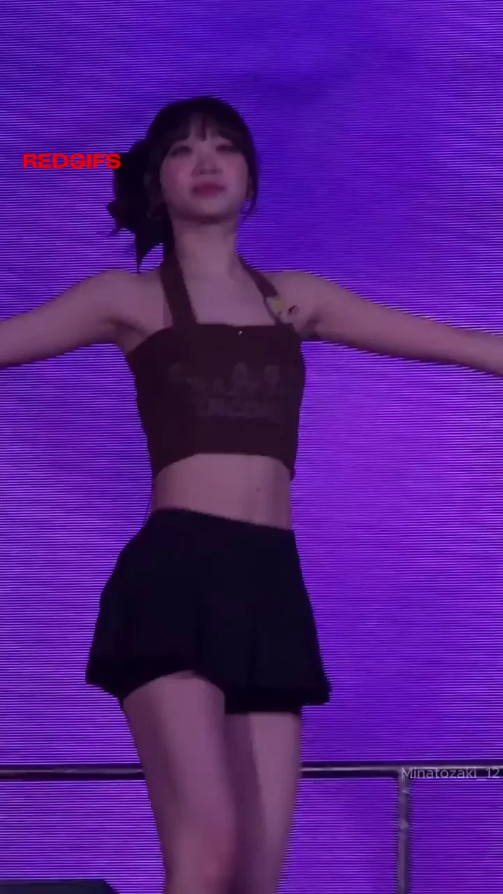 LE SSERAFIM - Chaewon