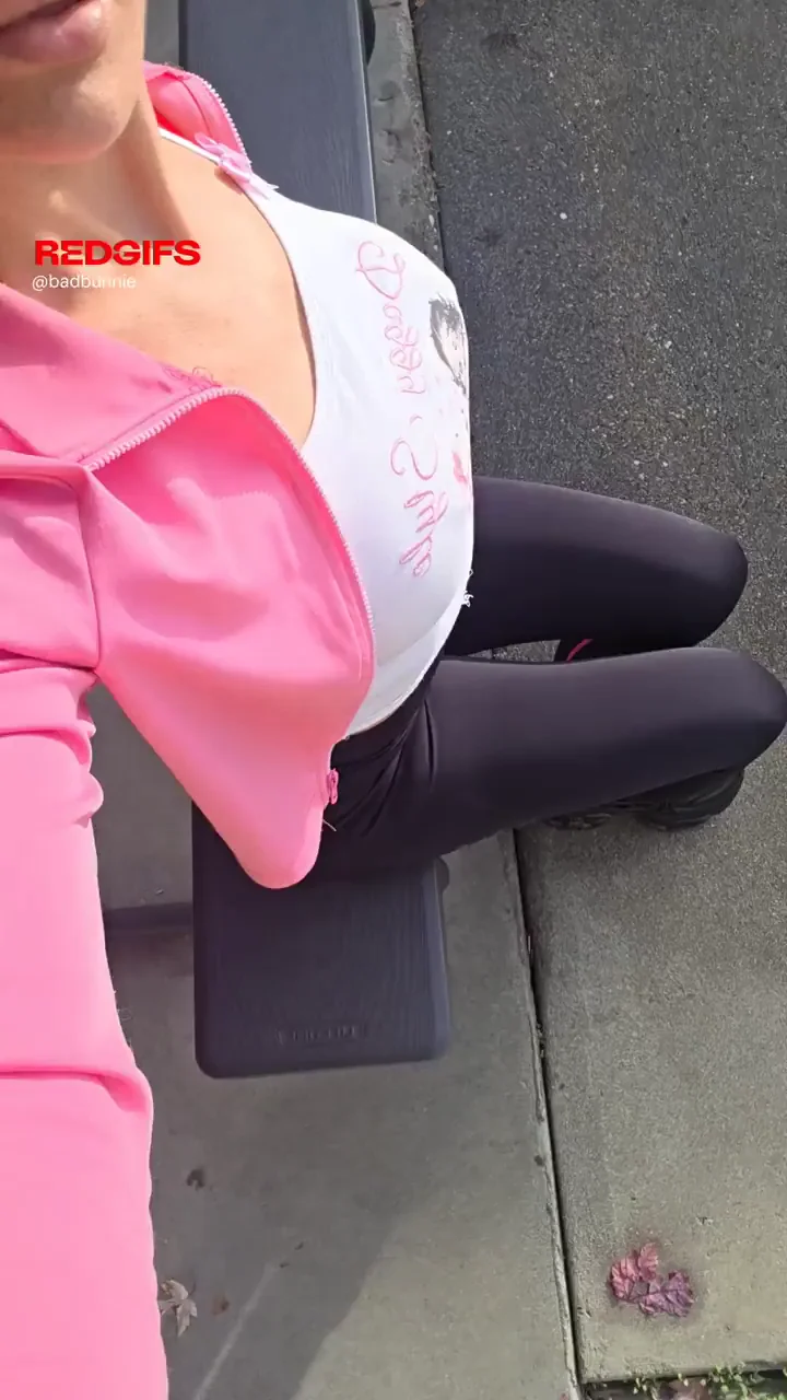 I can't go a full day without flashing you.
