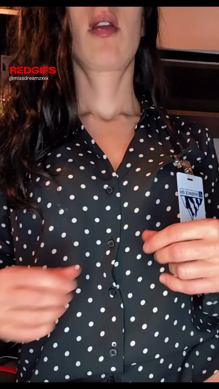 Why Coworkers Stare at My Massive MILF Tits 💋🍈🍈