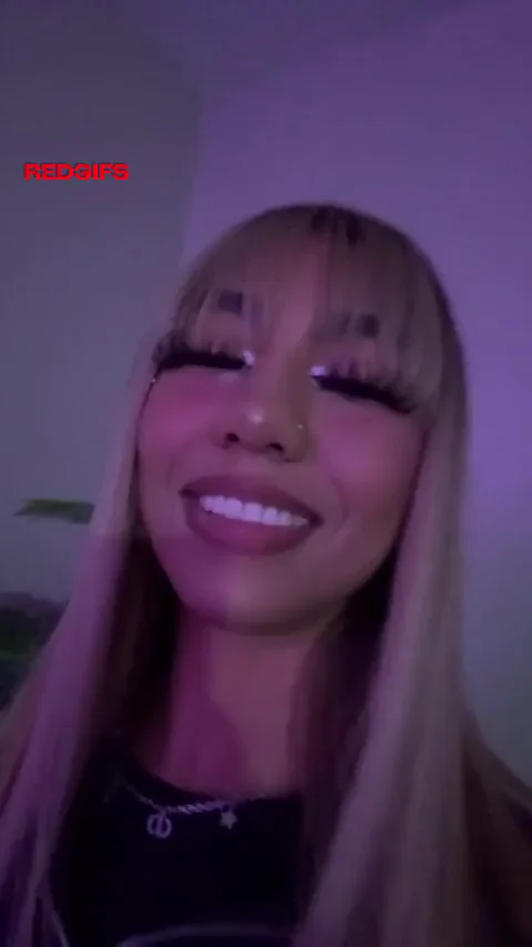 Would you fck my pretty mouth if i'm yours?