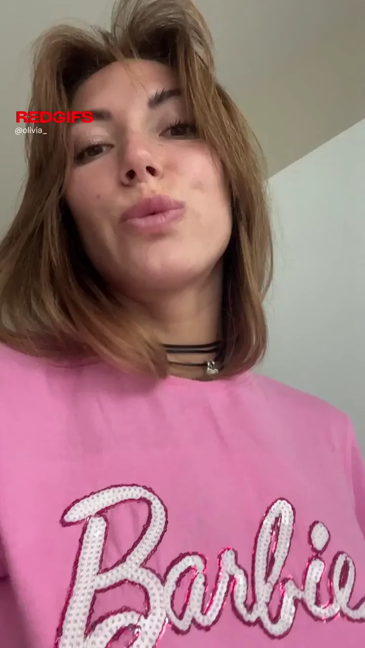 Barbie MILF's Perky Nips Stay Rock-Hard, No AC Needed