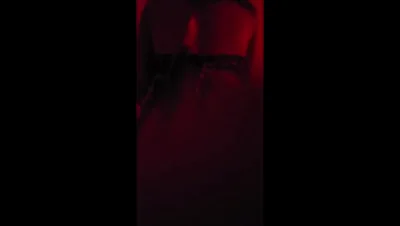 Painting the town red - NYE done right [FM]