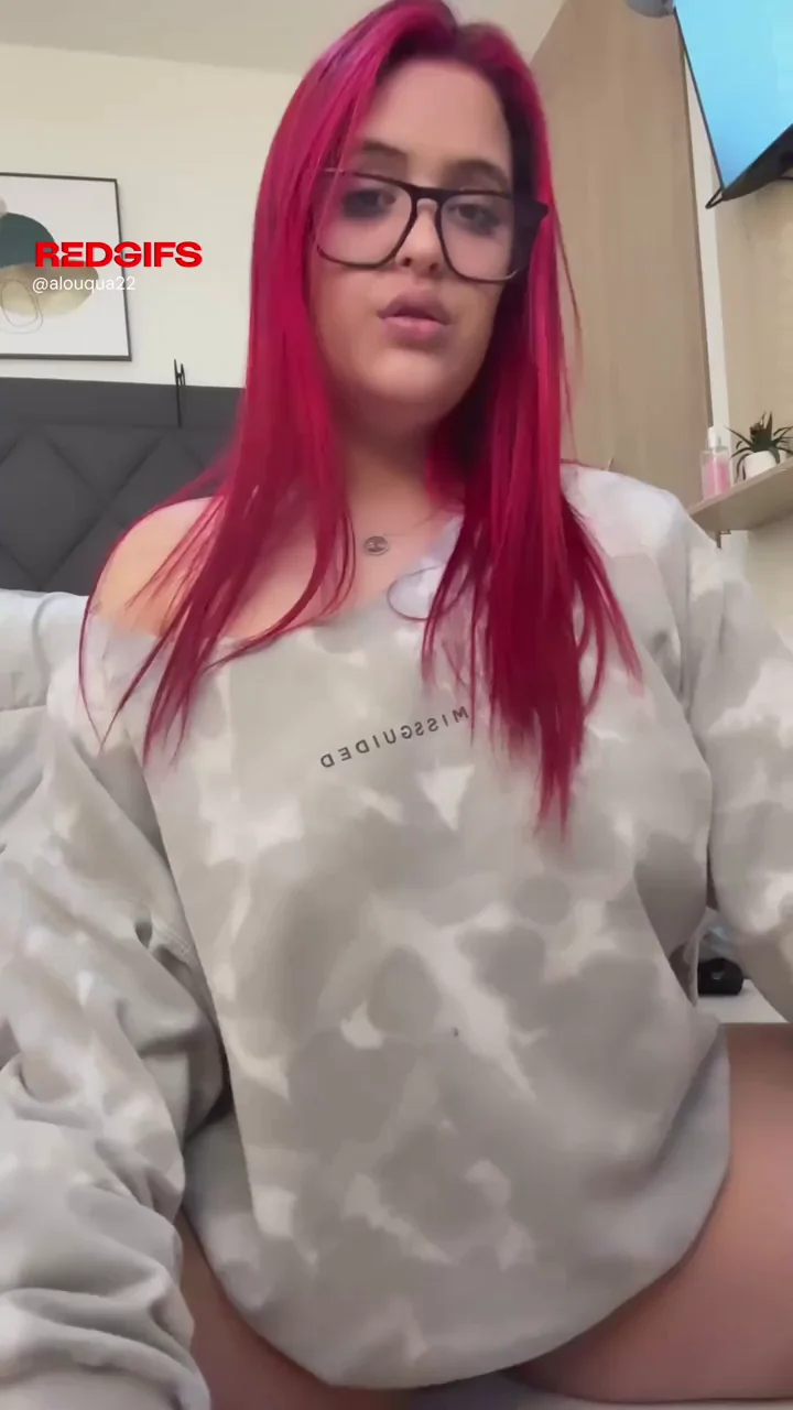 Super Horny Pink-Haired Teen Flashes Massive Tits and Pussy on Snapchat