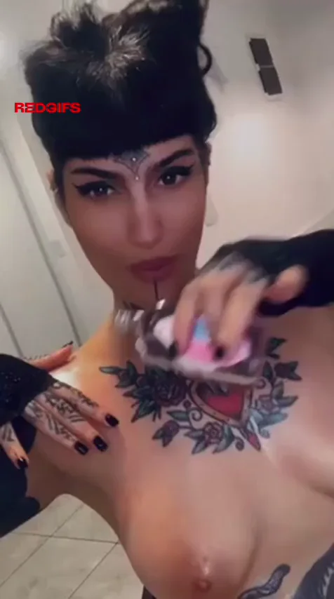 Oiled Inked Slut Drains Your Brain with Her Shiny Tatted Tits