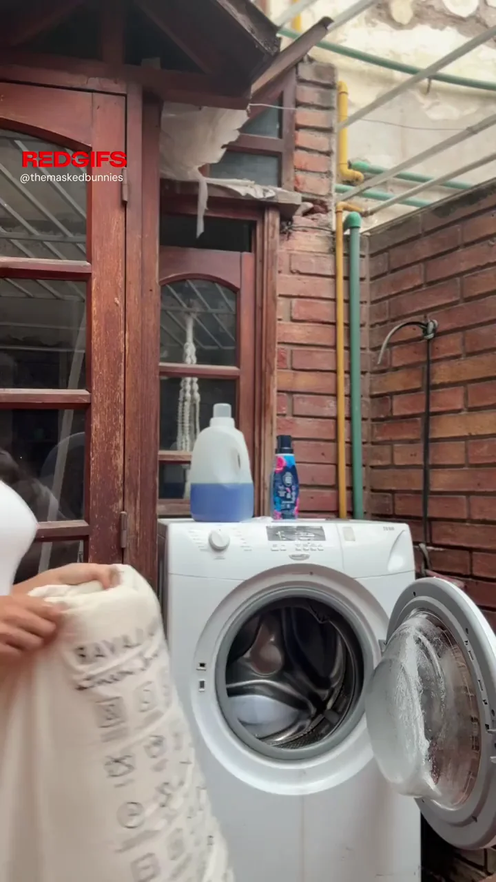 🔥 24/7 Laundry Slut Fingering Her Tight Holes 💦