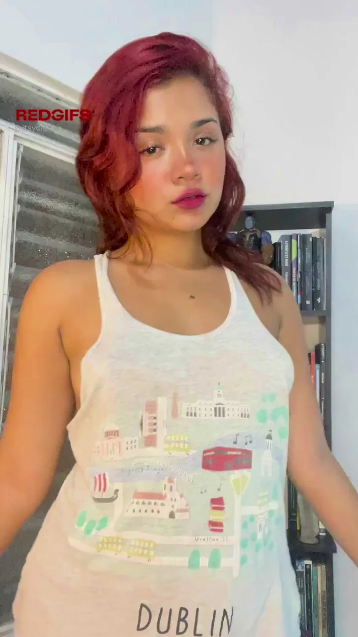 perfect latina babe