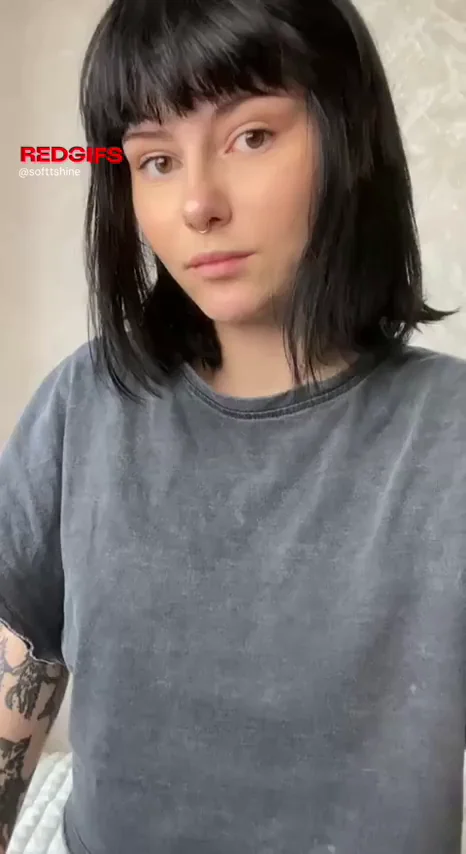 🔥 Petite Cutie's Naughty Secret: Tiny Tits Tease! 😈