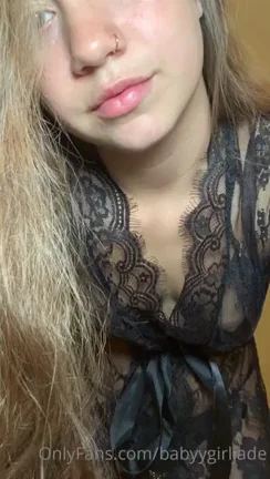 Her FREE Album in the Comments ??