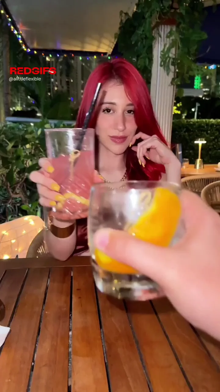 Zoey Di Giacomo - A lovely first date