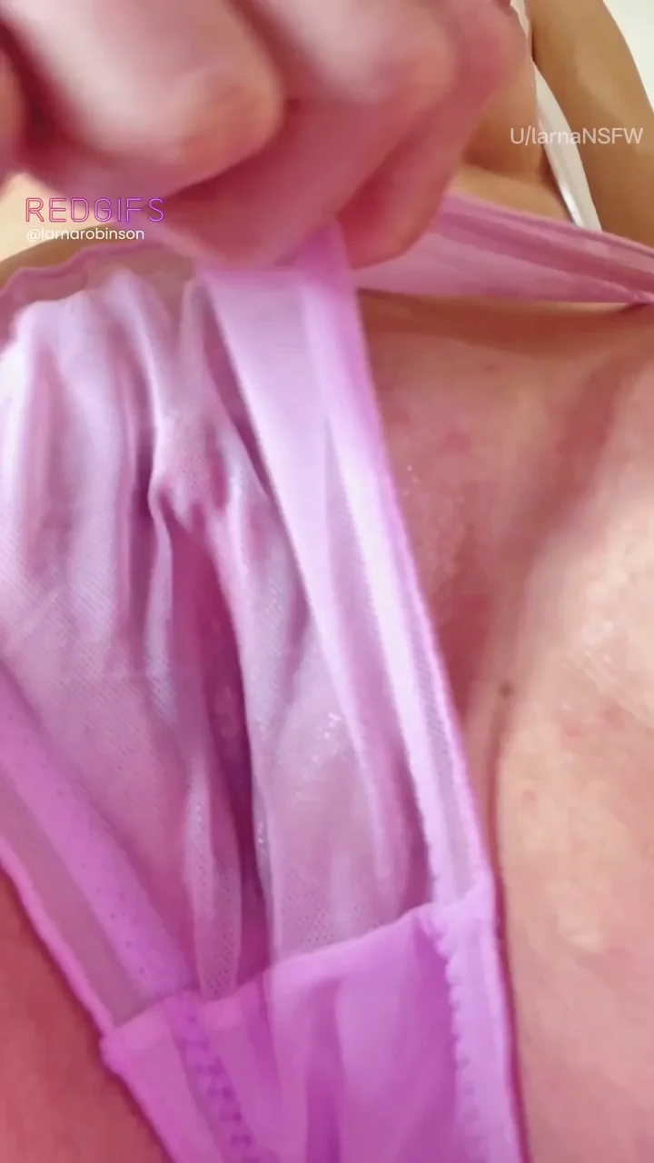 wet pussy is the tastiest :)