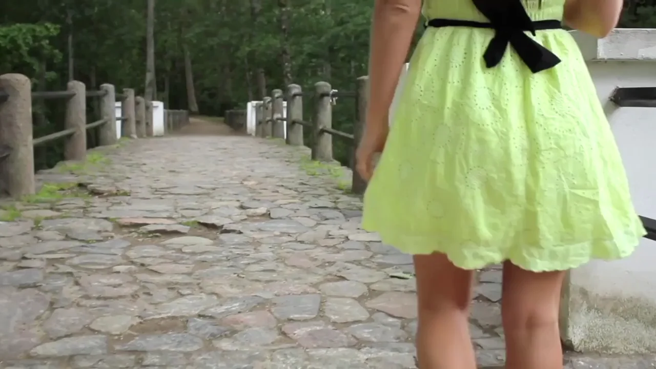 Revealing Lovely Tits And Ass