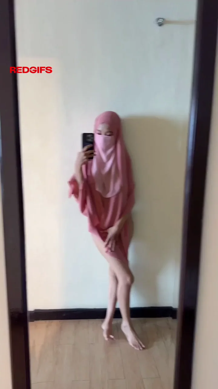 Hijab Slut's Massive Tits Tease