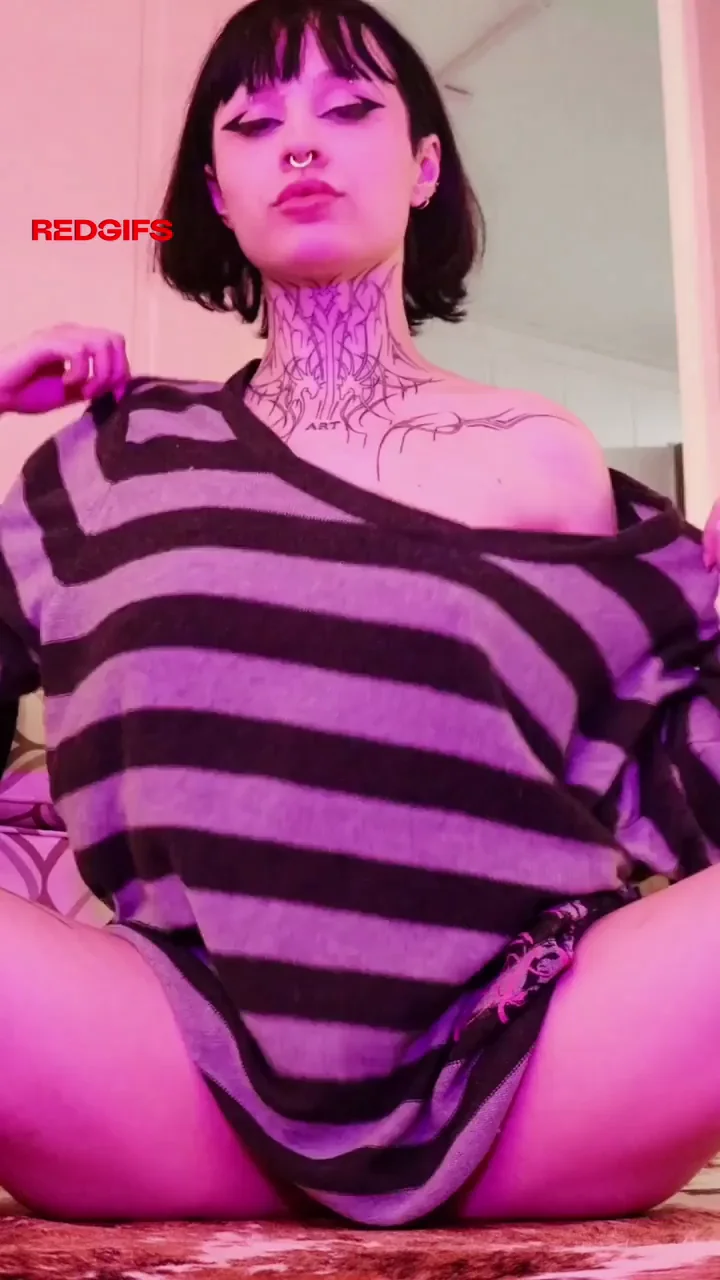 Perfect Slow Titty Drop Tease 💦🔥