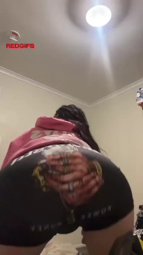 College punk needs to wank