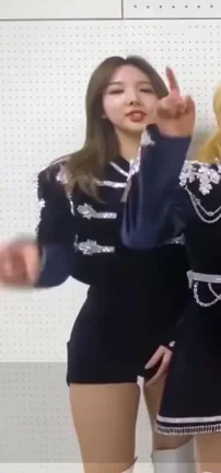 TWICE - Nayeon