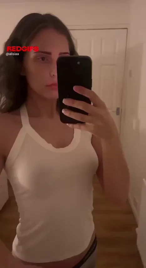 F19 Teen Slut Begs: Am I Hot Enough? 🔥🍒
