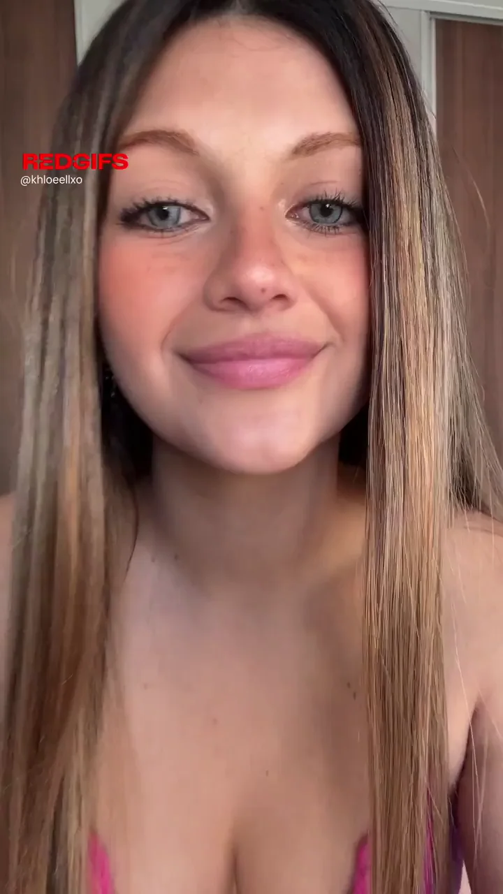Am I hot at all? F19