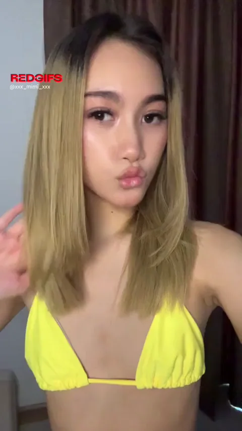Just want an older guy to cum all over them