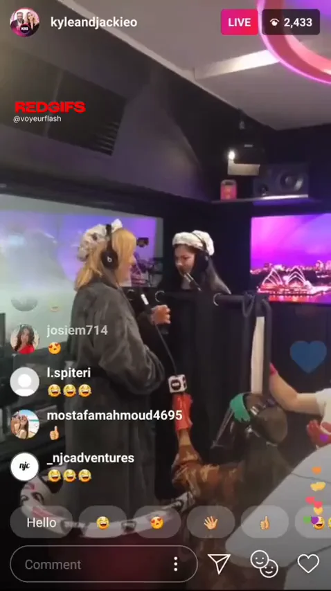 Hot Mom and Daughter Flashing Tits Live on Radio Show