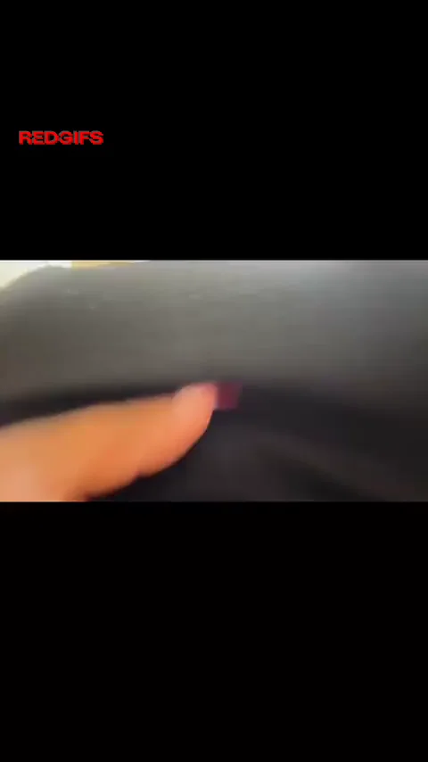 Ebony Babe's Quick Work Break Titty Tease