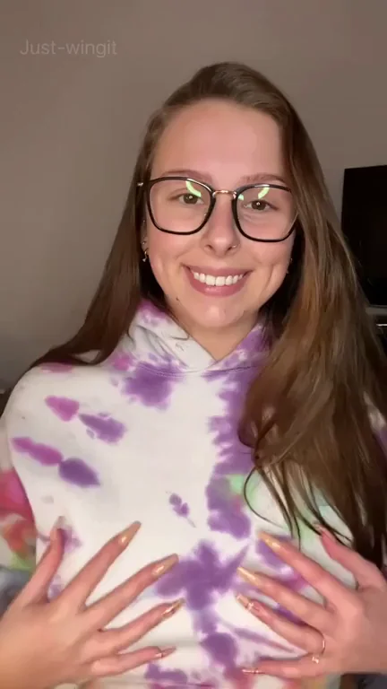 Cum on my face and tits please
