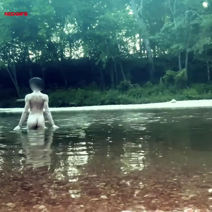 Come and skinnydip with me <3