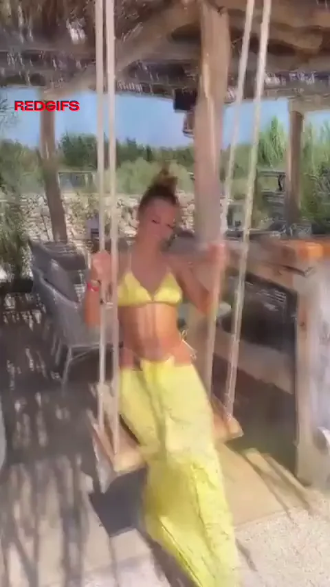A happy day by the beach
