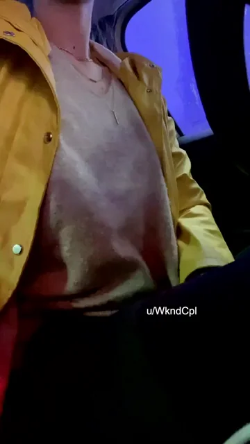 Car Wash Security Cam Catches Slutty Chick Flashing Tits & Tease! ?🚿💦