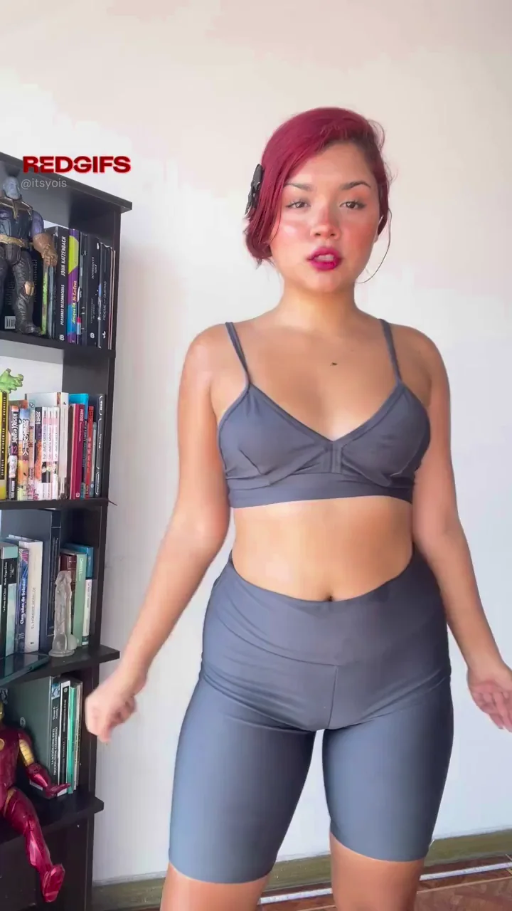 Hungry Cameltoe Tease in Tight Gray Shorts