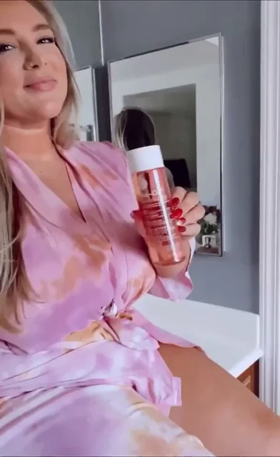 Taya Christian's Thick 'Big Girl' Tease in Silky Robe 💋🍑